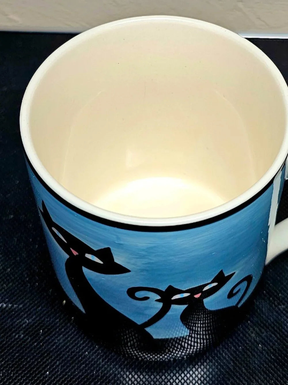 HUES N BREWS ~ Black Cat Coffee/Tea Mug ~ BLUE ~ Siamese Kitty Tea Strainer